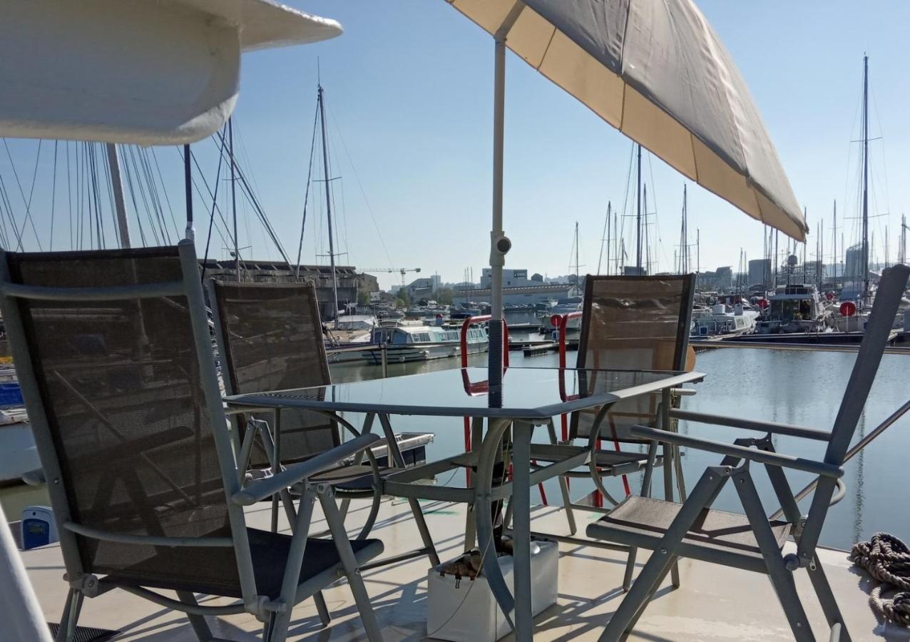 Le Bateau Ivre Hotel Bordéus Exterior foto